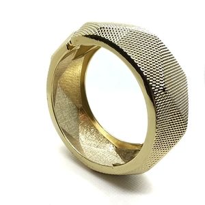 Heavy Gold bracelet textured